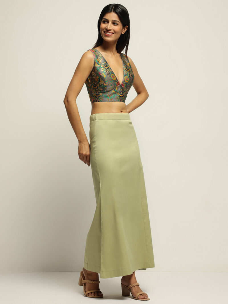 PISTA GREEN SAREE SHAPEWEAR - Image 5