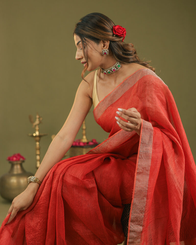 Raaya Neon Red Banarasi Saree - Image 9