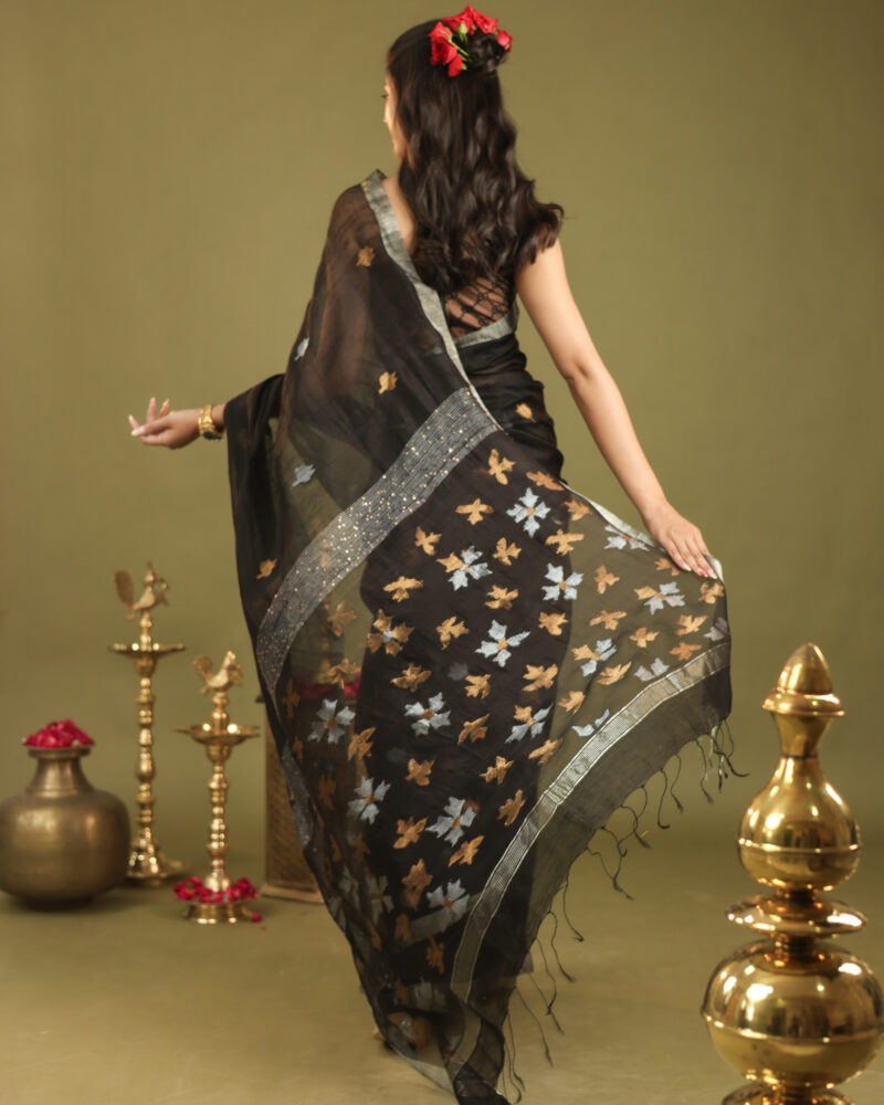 Raaya Black Banarasi Saree - Image 6