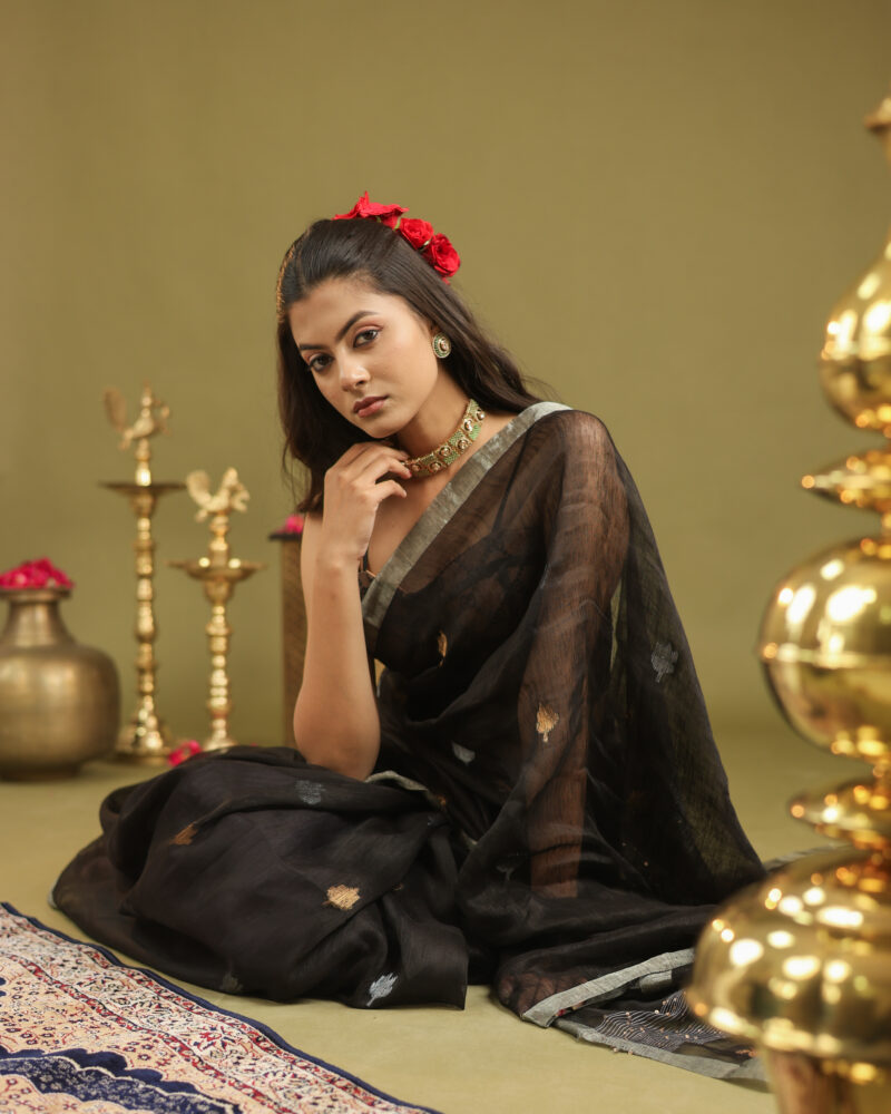 Raaya Black Banarasi Saree - Image 12