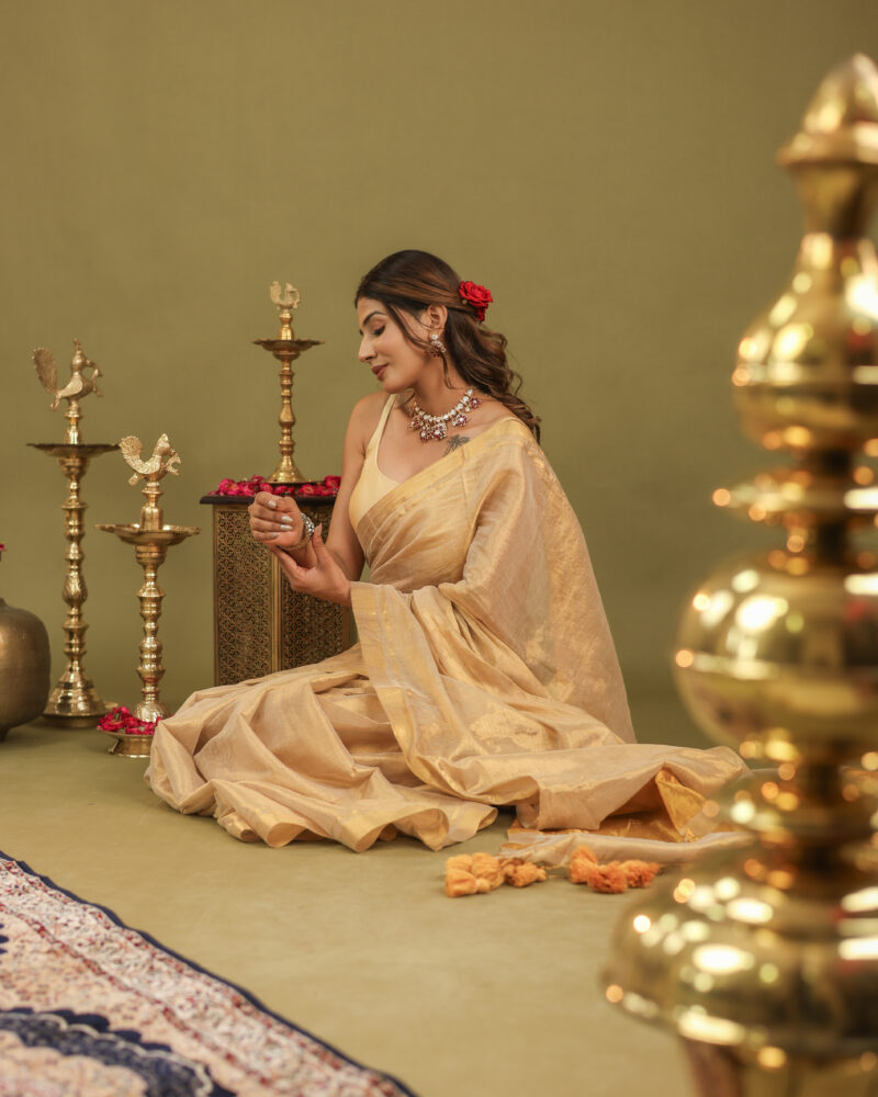 Navya Sunheri Banarasi Saree - Image 10