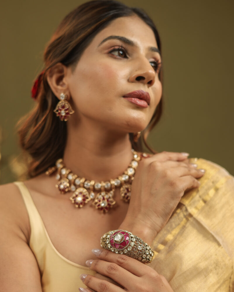 Navya Sunheri Banarasi Saree - Image 14