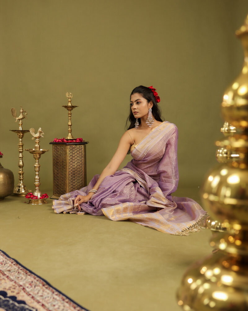Noor Mauve Banarasi Saree - Image 11