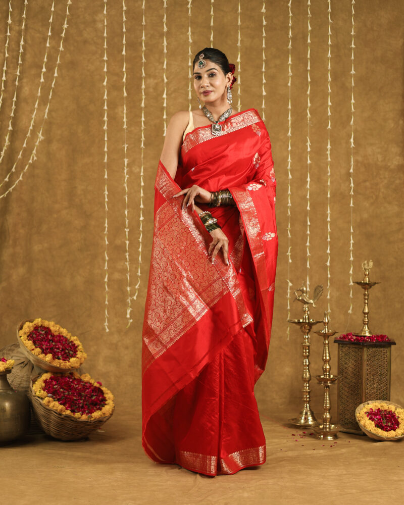 Red Banarasi pure Silk Saree - Image 2