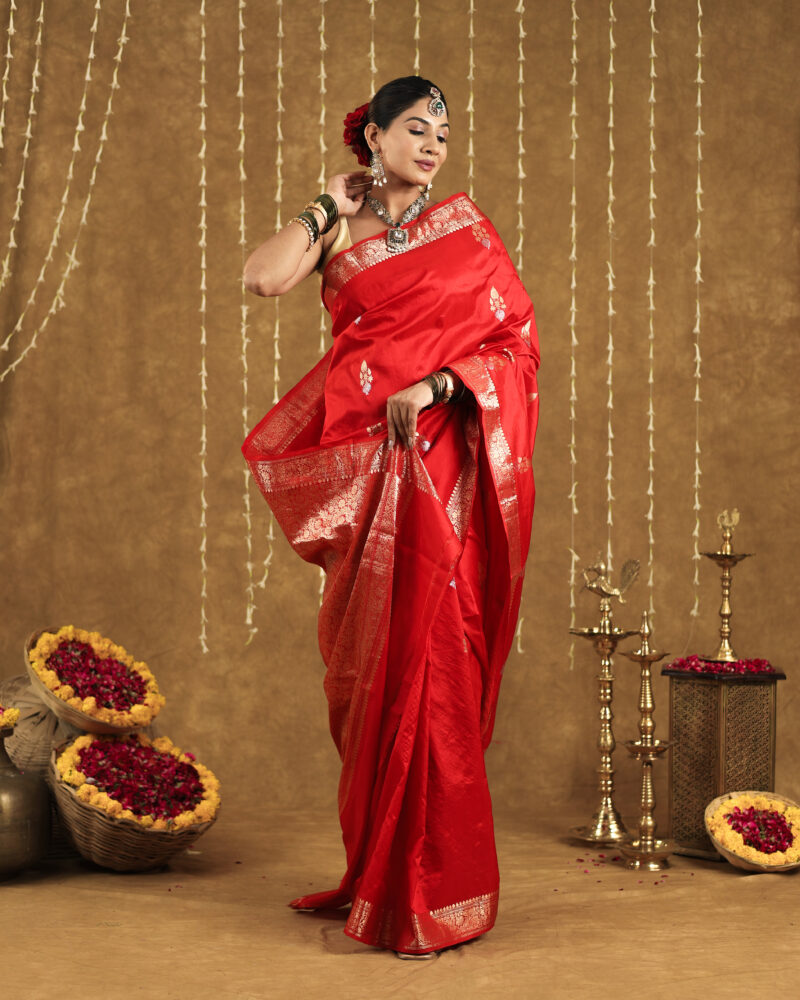 Red Banarasi pure Silk Saree - Image 3