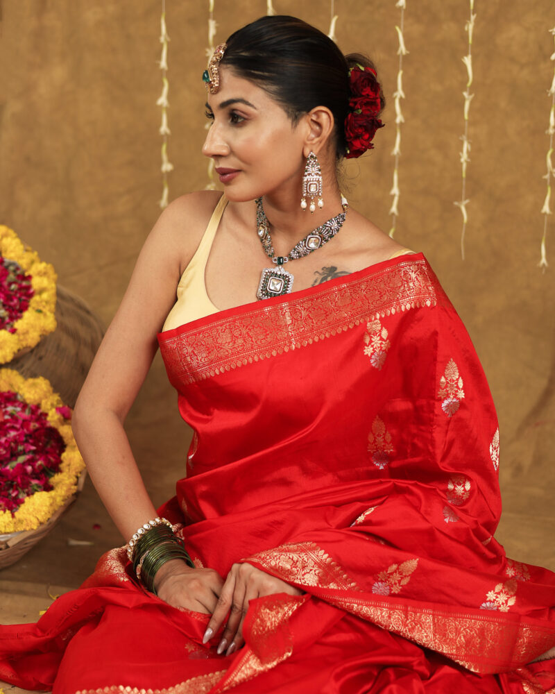 Red Banarasi pure Silk Saree - Image 9