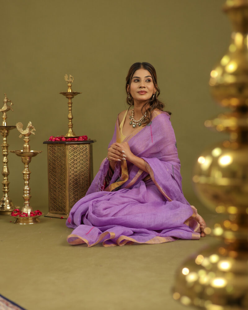 Lilac Banarasi Saree - Image 4