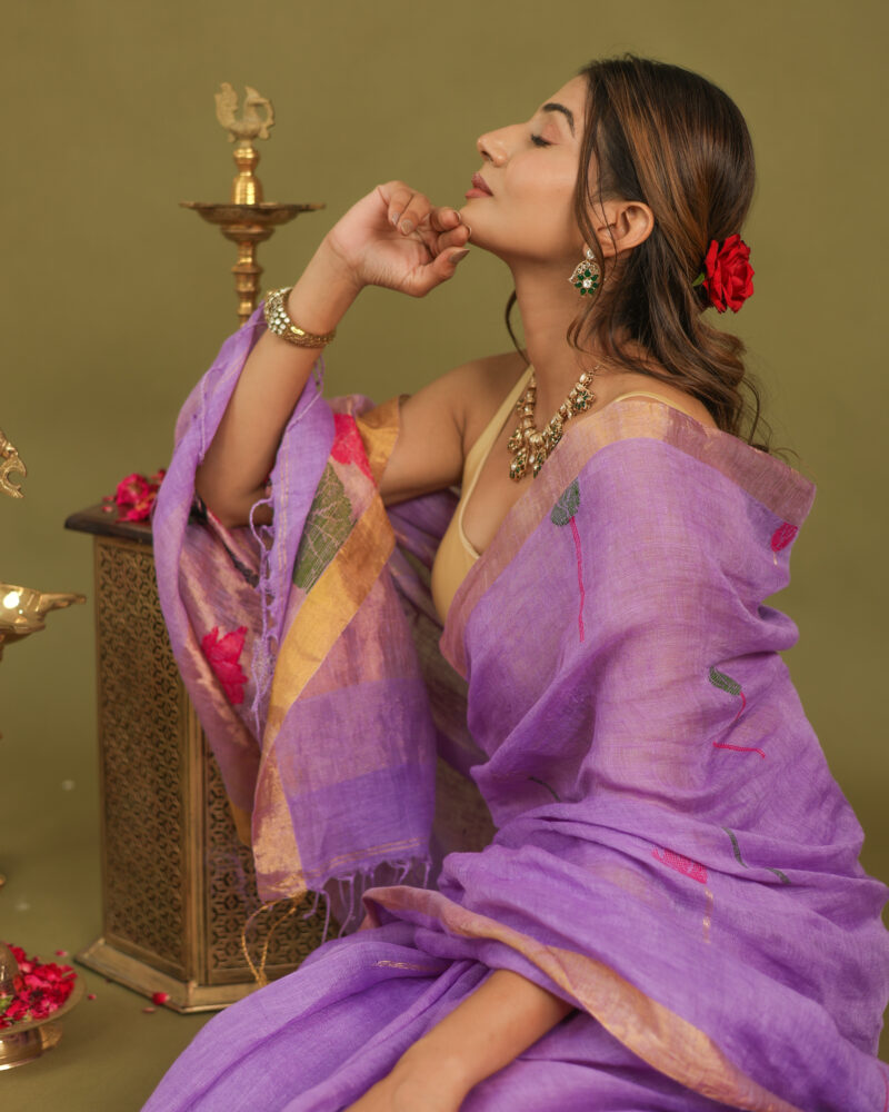 Lilac Banarasi Saree - Image 9
